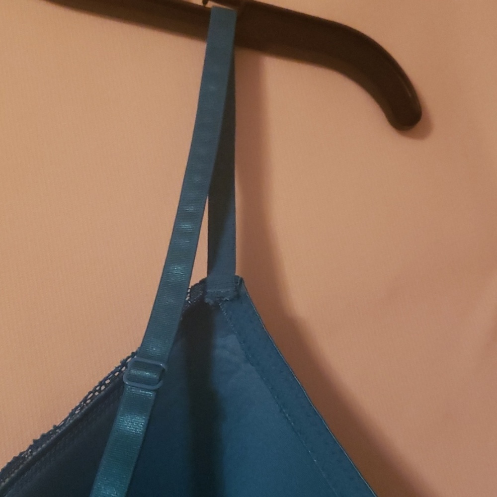 Bra - Picture 6 of 7